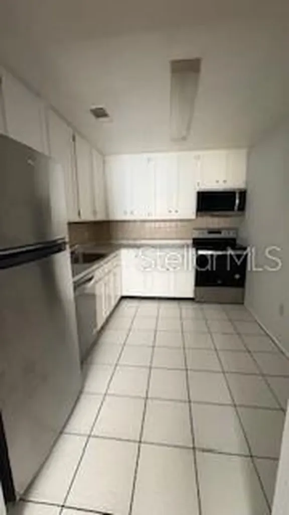 3956 Versailles Drive Orlando FL 32808