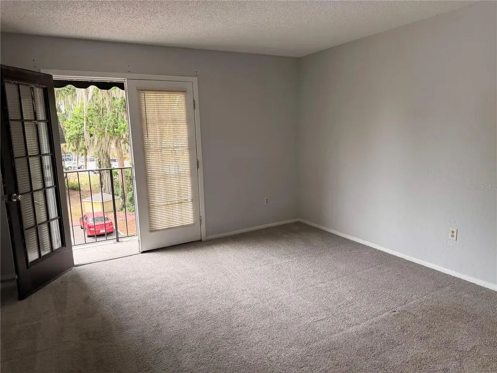 3956 Versailles Drive Orlando FL 32808