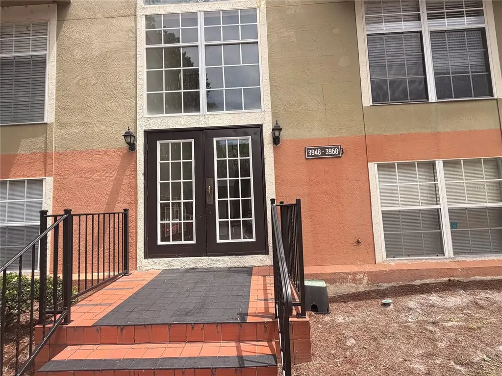 3956 Versailles Drive Orlando FL 32808