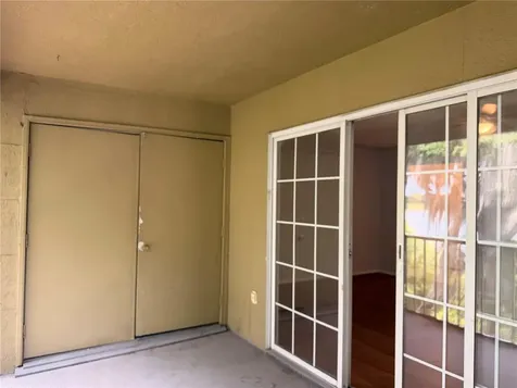 3956 Versailles Drive Orlando FL 32808