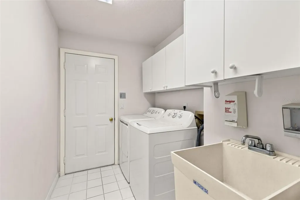 17716 Nathans Drive Tampa FL 33647