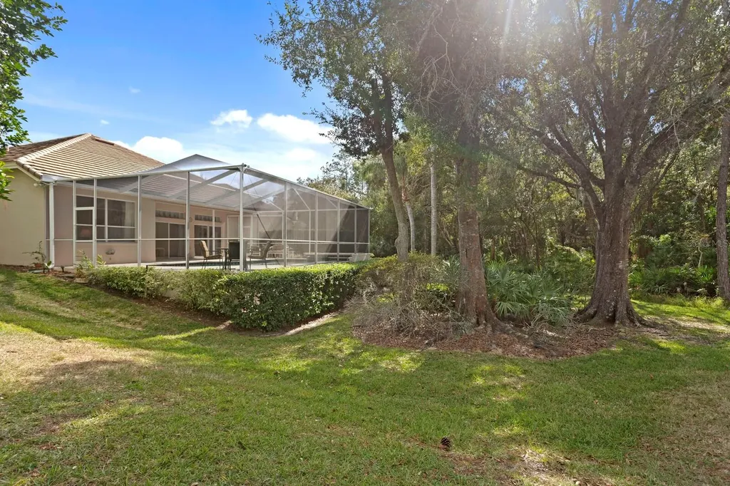 17716 Nathans Drive Tampa FL 33647