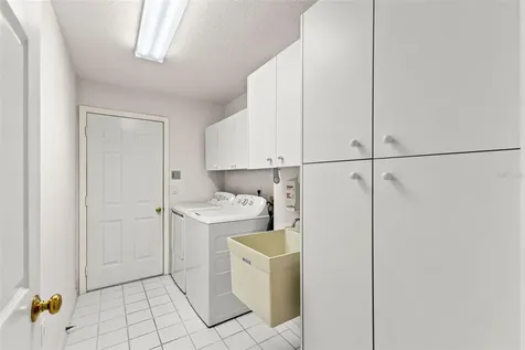 17716 Nathans Drive Tampa FL 33647