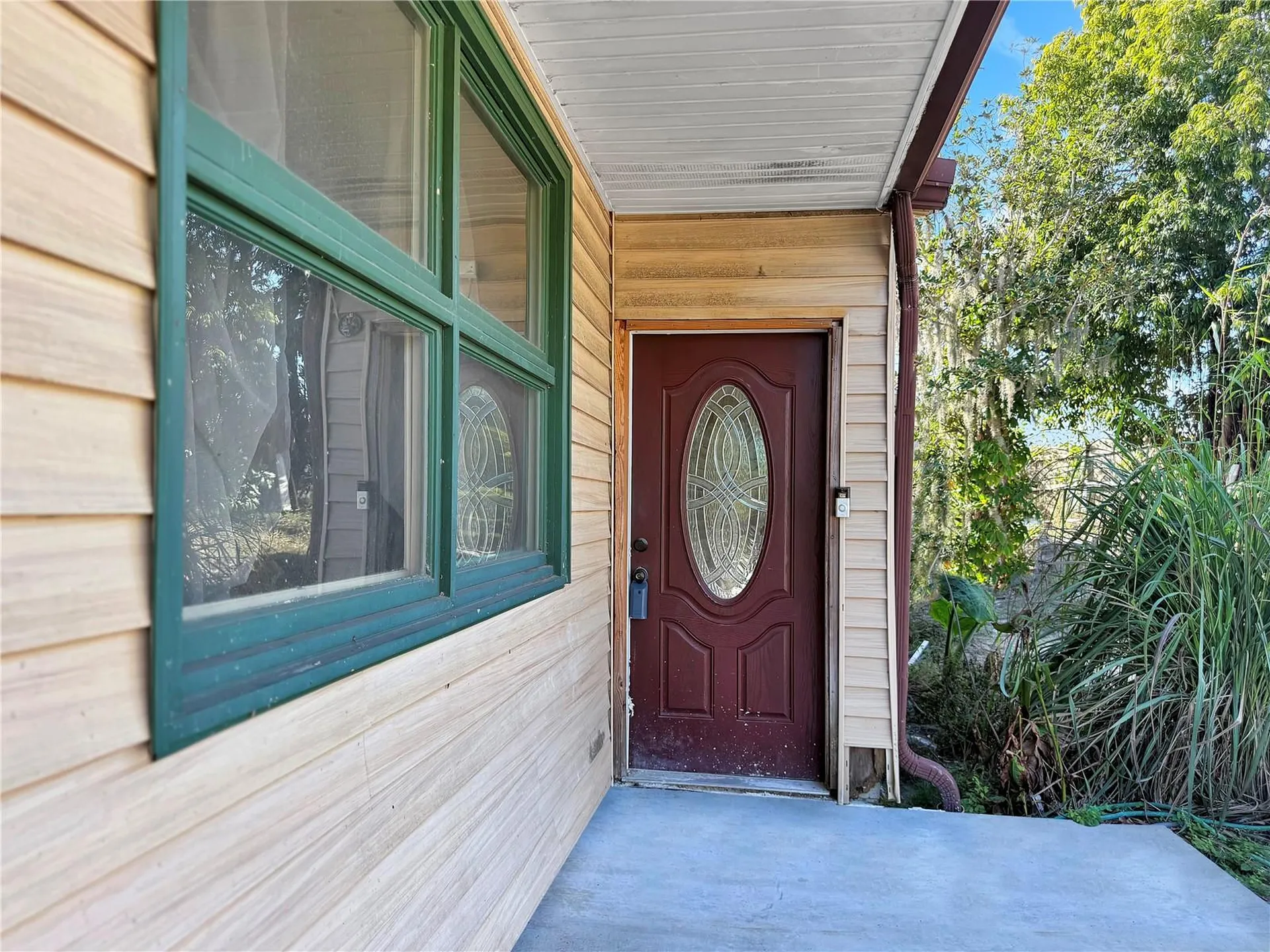 1631 Plaza Place Tarpon Springs FL 34689