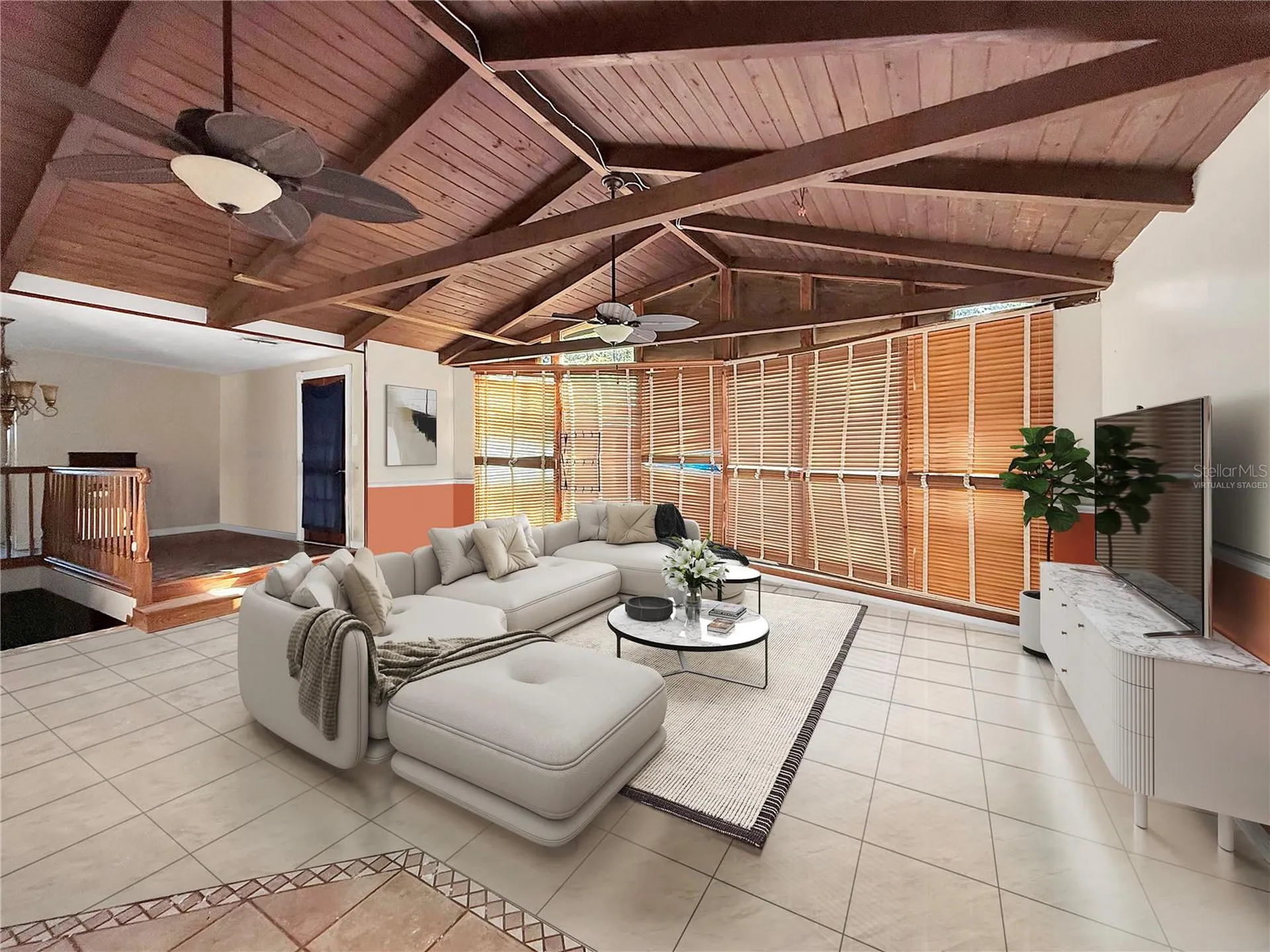1631 Plaza Place Tarpon Springs FL 34689