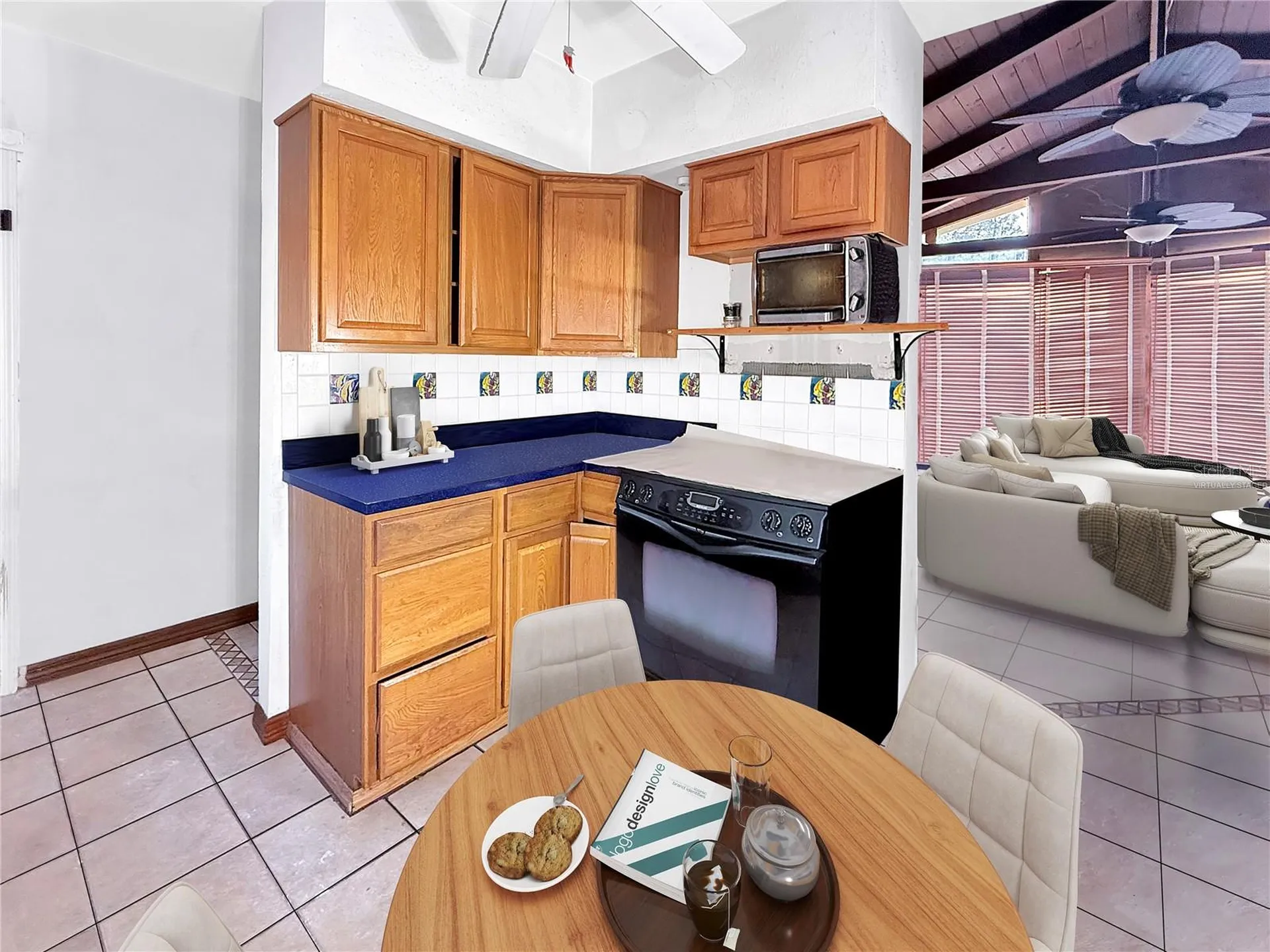 1631 Plaza Place Tarpon Springs FL 34689