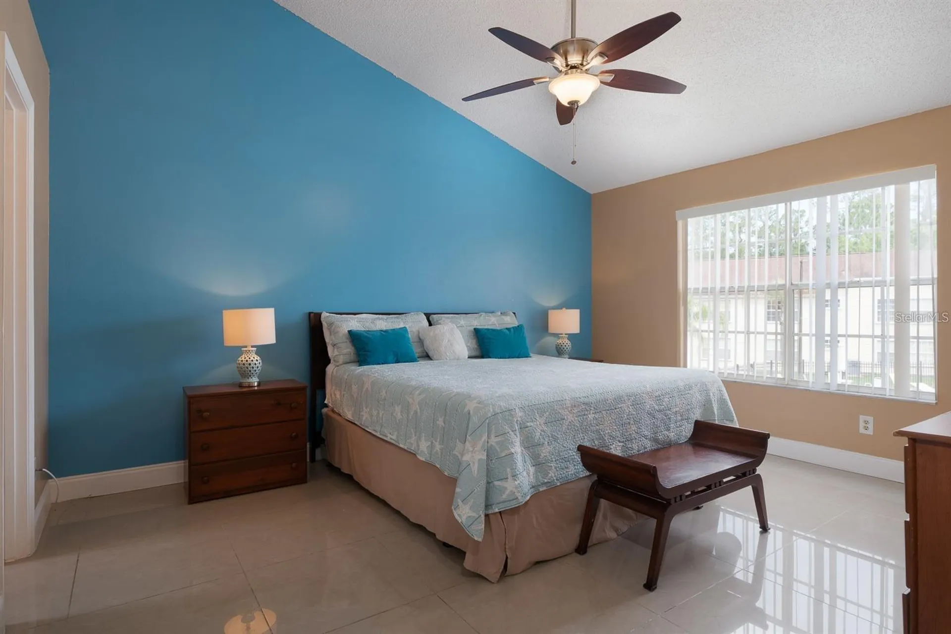 5012 Laguna Bay Circle Kissimmee FL 34746