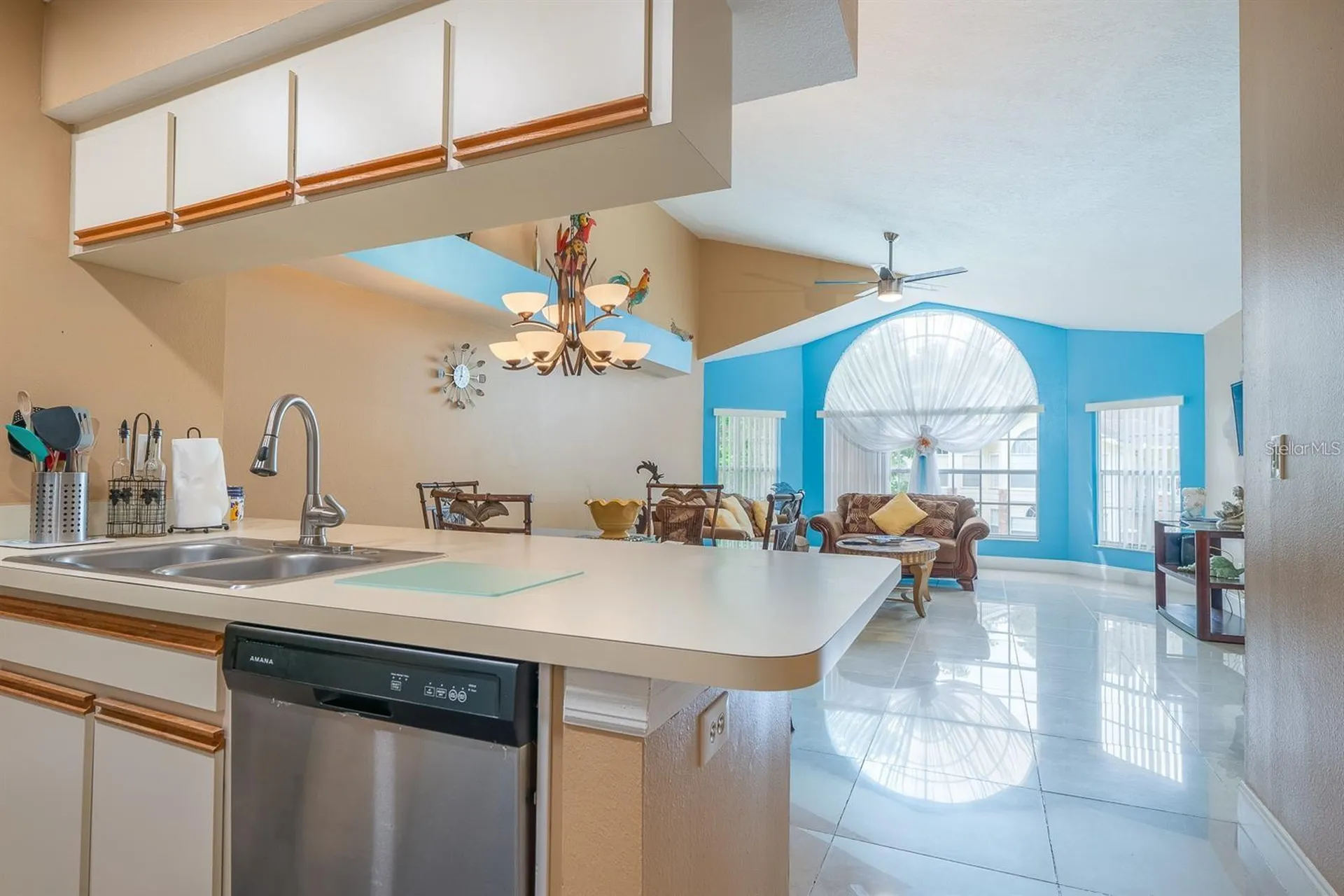 5012 Laguna Bay Circle Kissimmee FL 34746