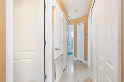5012 Laguna Bay Circle Kissimmee FL 34746