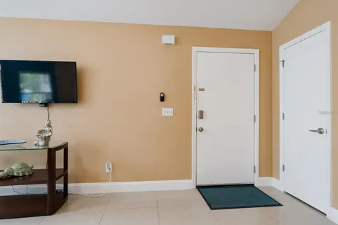 5012 Laguna Bay Circle Kissimmee FL 34746