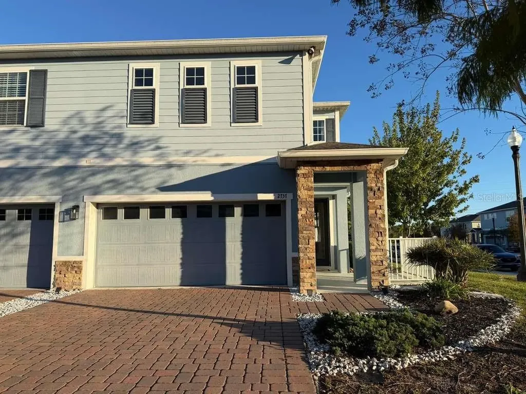 2737 Pleasant Cypress Circle Kissimmee FL 34741