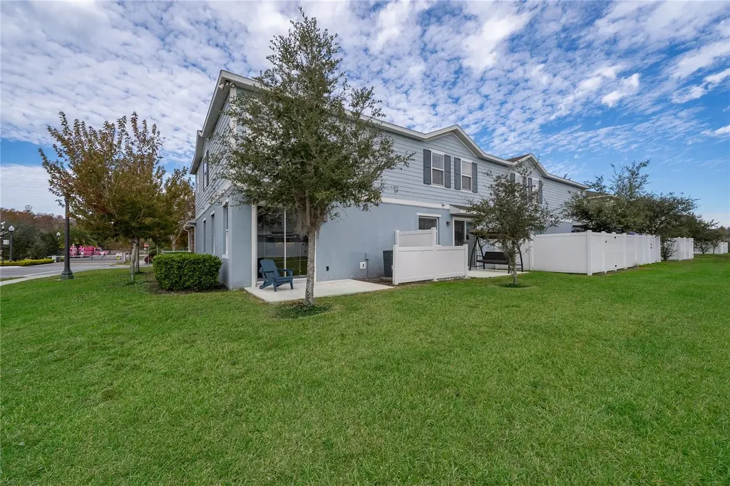 2737 Pleasant Cypress Circle Kissimmee FL 34741