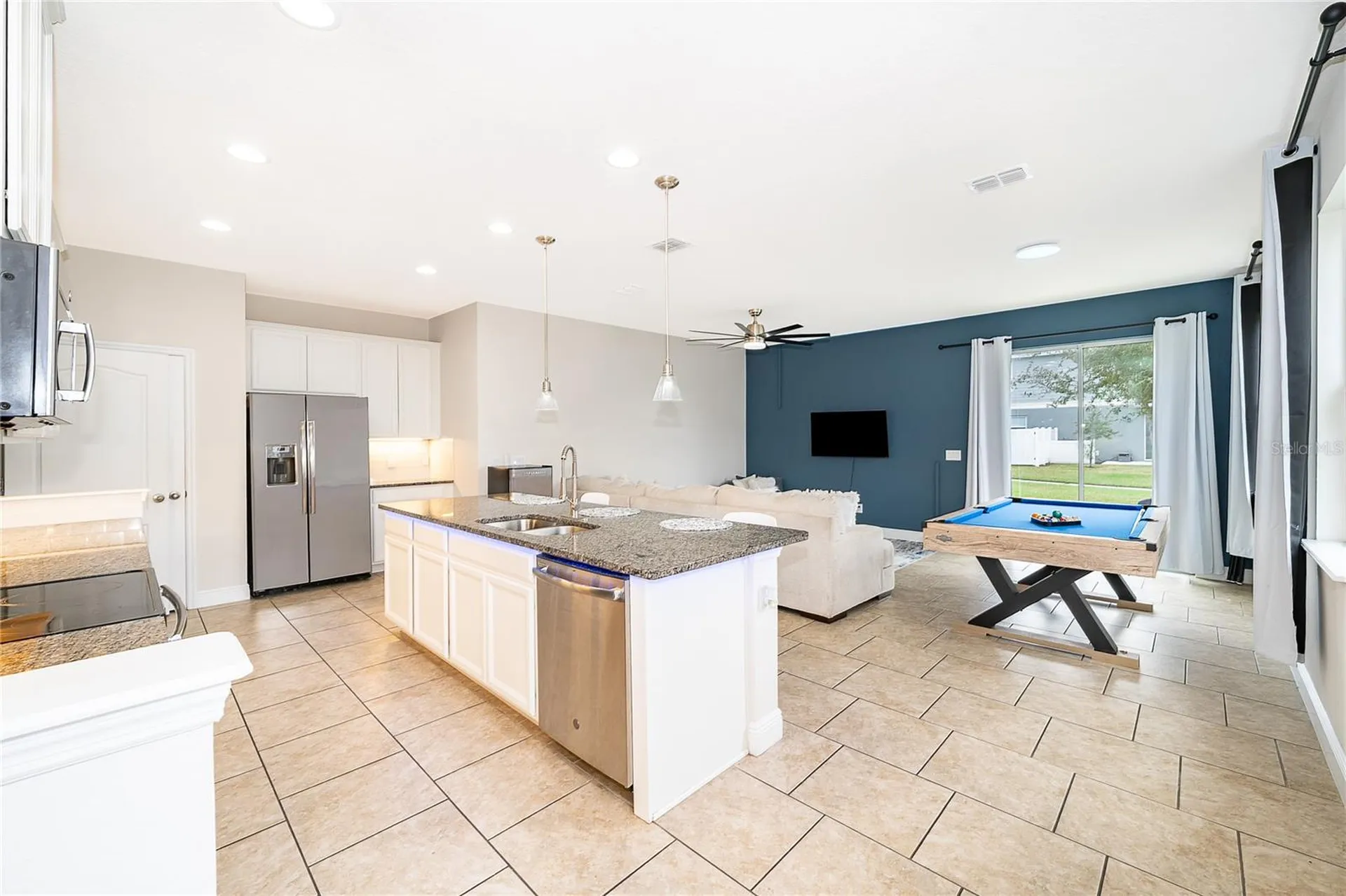 2737 Pleasant Cypress Circle Kissimmee FL 34741