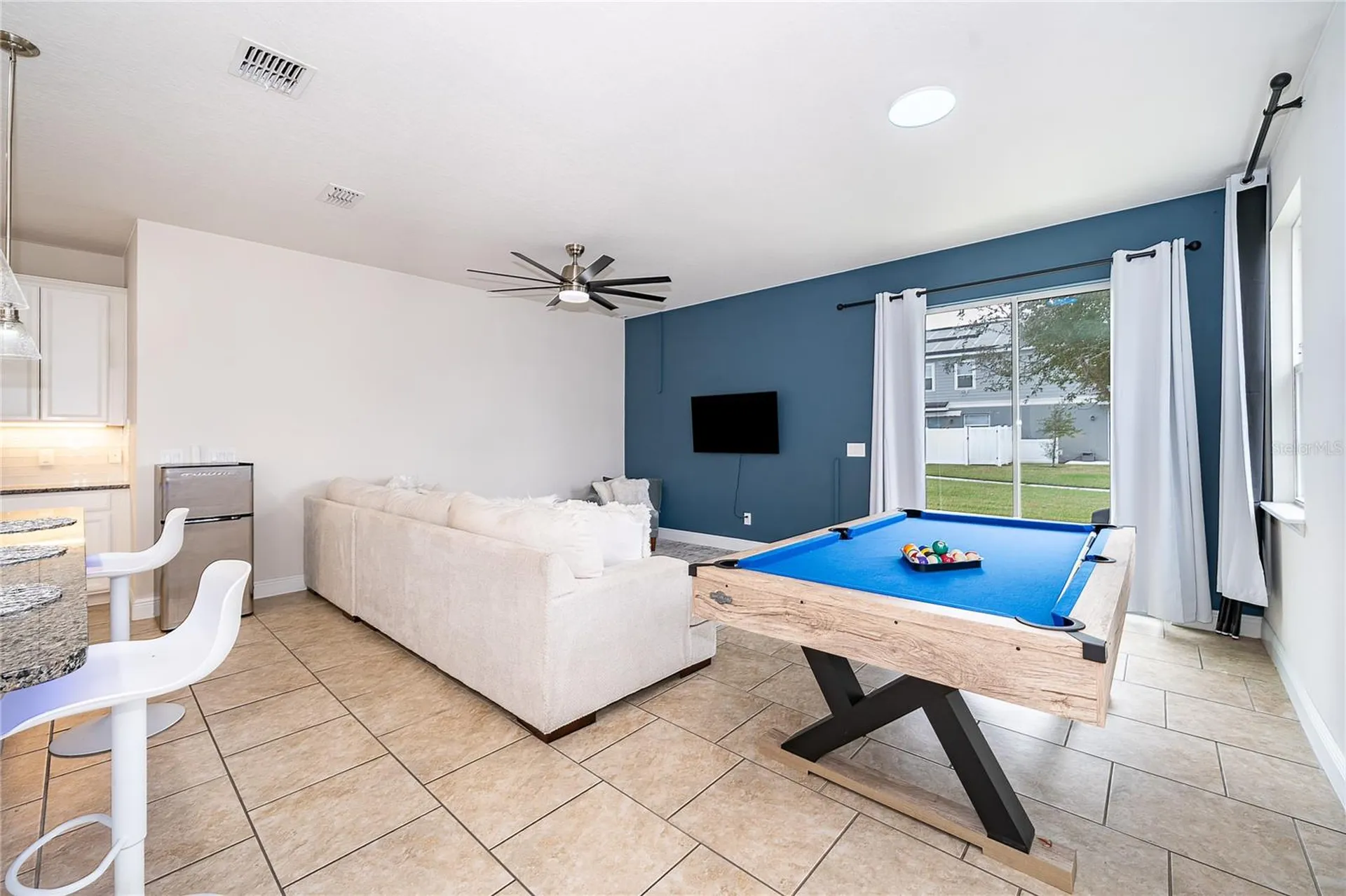 2737 Pleasant Cypress Circle Kissimmee FL 34741