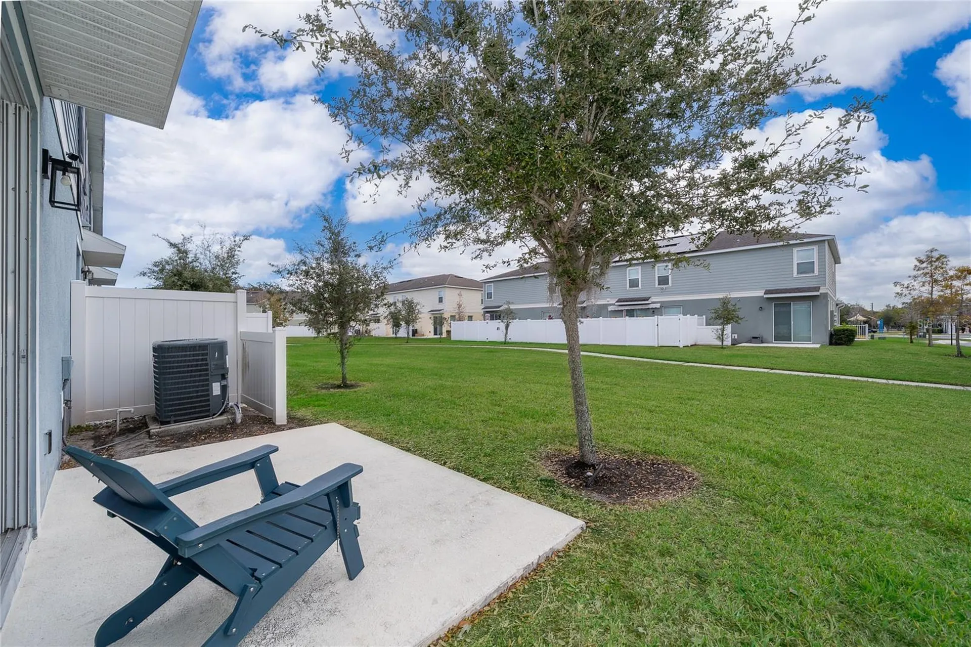 2737 Pleasant Cypress Circle Kissimmee FL 34741