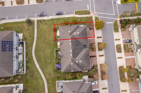 2737 Pleasant Cypress Circle Kissimmee FL 34741