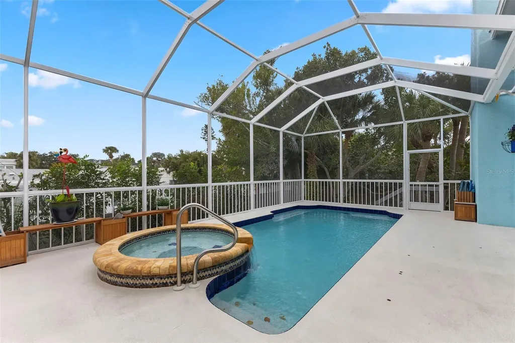 5334 Calle Florida Sarasota FL 34242