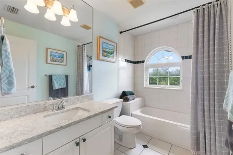 5334 Calle Florida Sarasota FL 34242