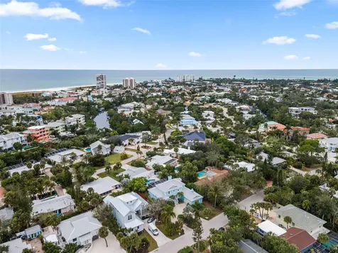 5334 Calle Florida Sarasota FL 34242