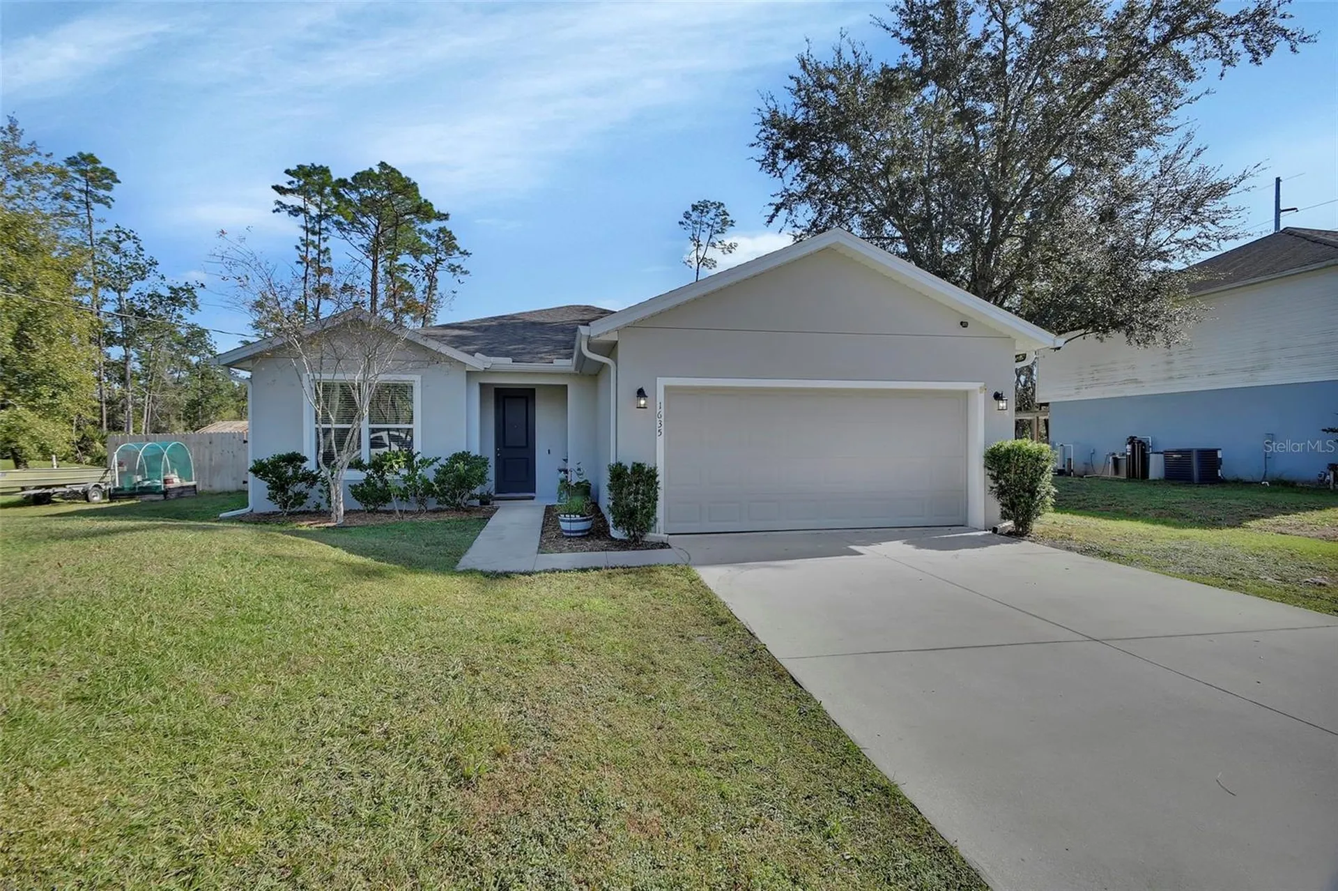 1635 6th Avenue Deland FL 32724