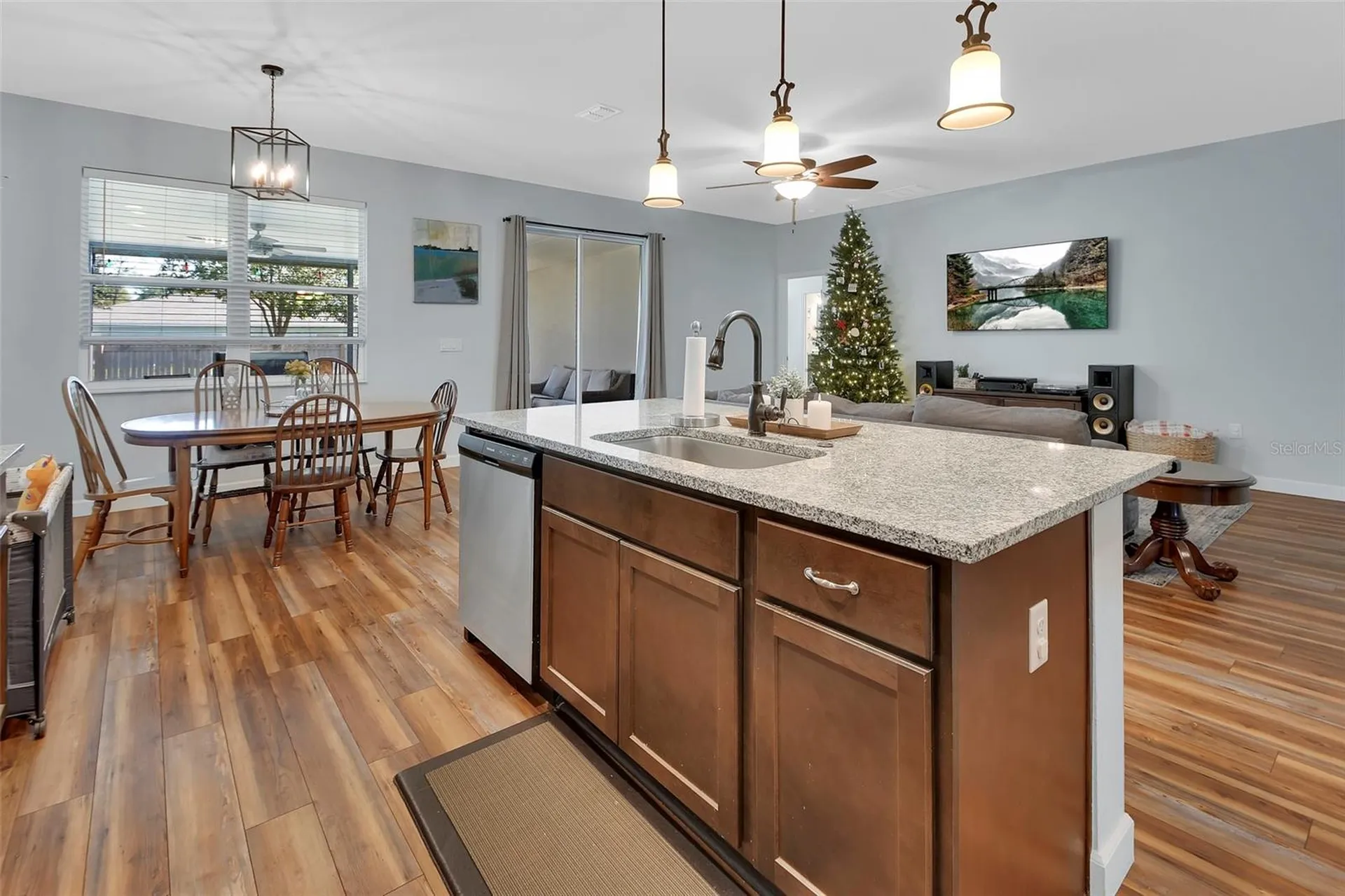 1635 6th Avenue Deland FL 32724
