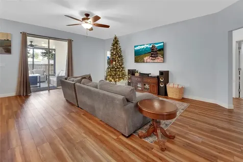 1635 6th Avenue Deland FL 32724