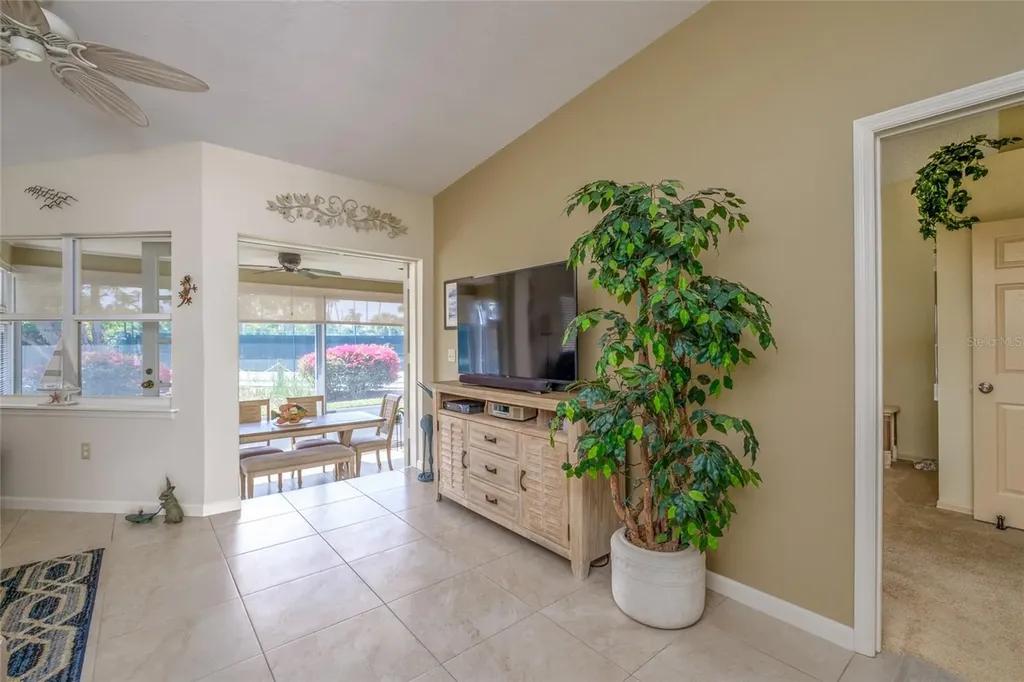 1220 Siesta Bayside Drive Sarasota FL 34242