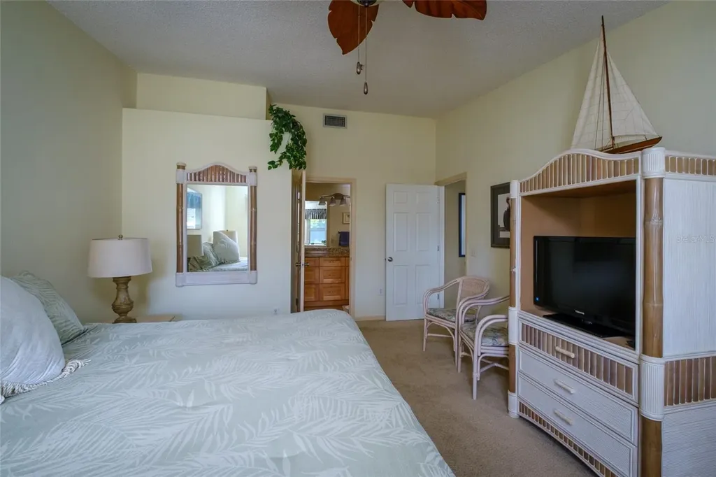 1220 Siesta Bayside Drive Sarasota FL 34242