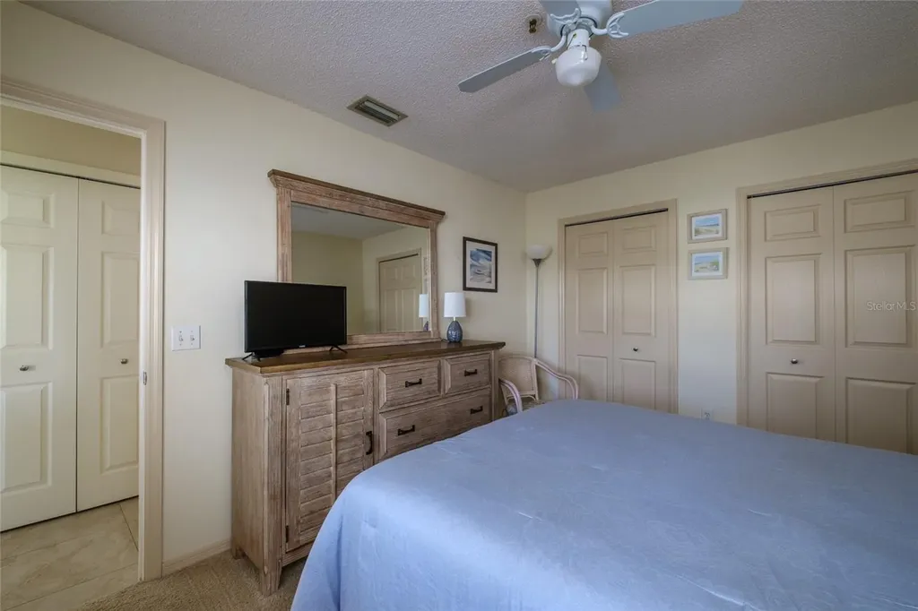 1220 Siesta Bayside Drive Sarasota FL 34242