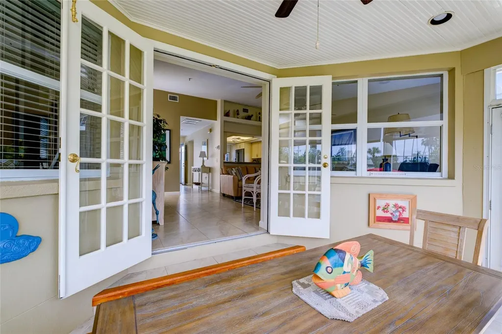 1220 Siesta Bayside Drive Sarasota FL 34242