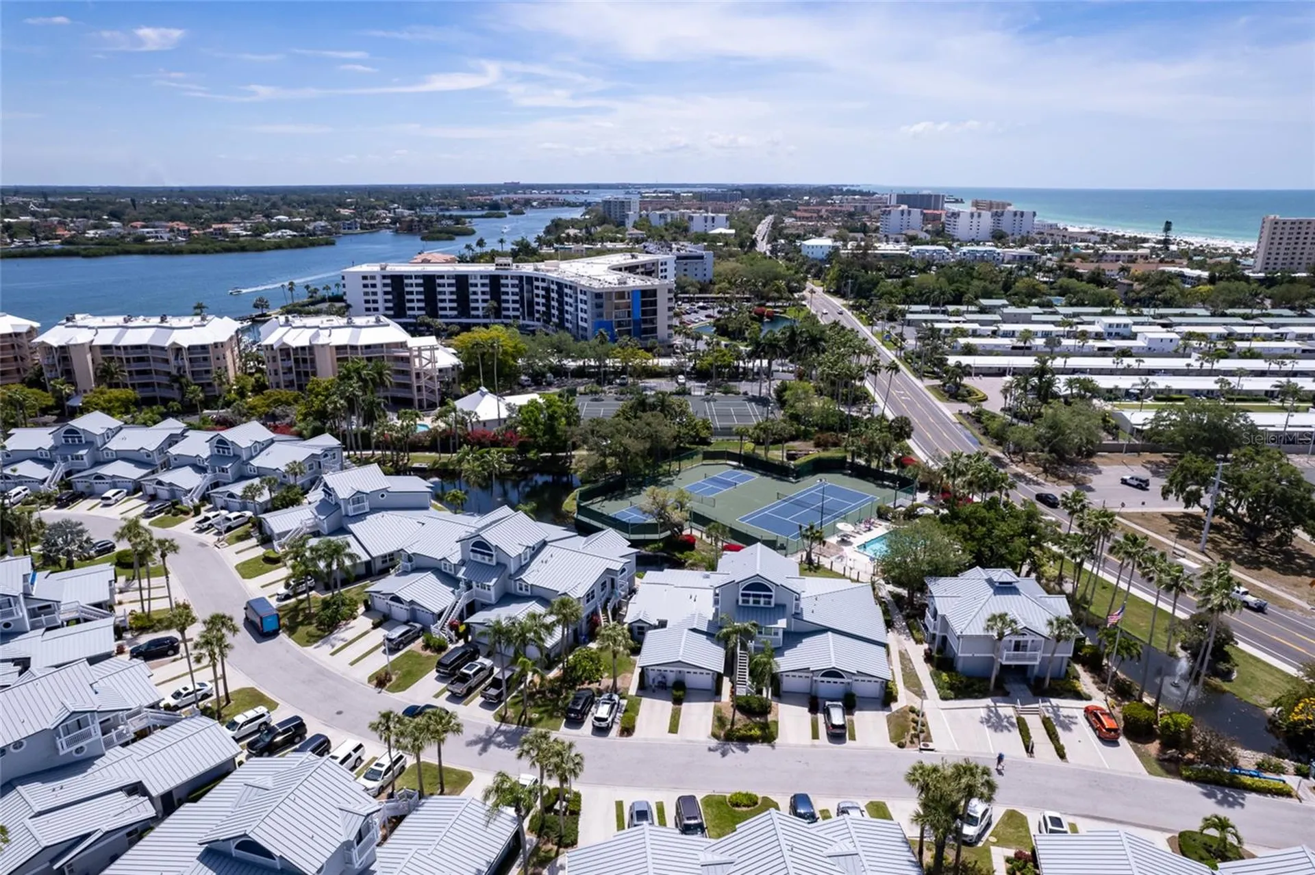 1220 Siesta Bayside Drive Sarasota FL 34242