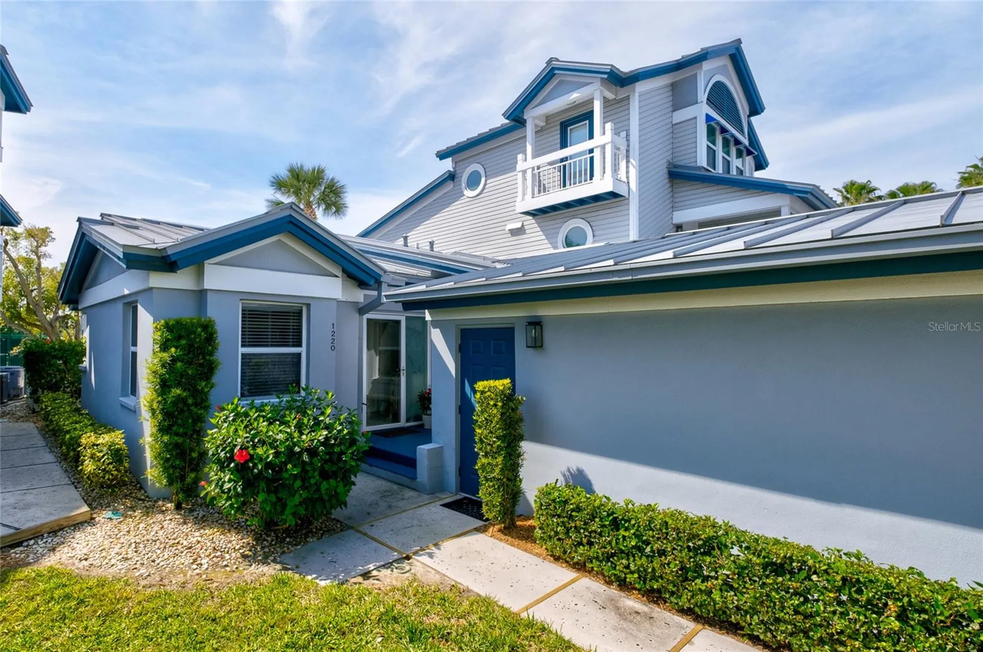1220 Siesta Bayside Drive Sarasota FL 34242