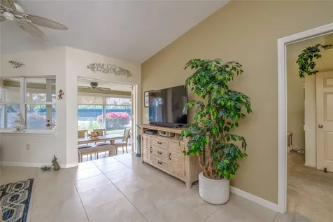 1220 Siesta Bayside Drive Sarasota FL 34242