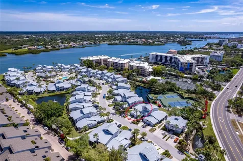 1220 Siesta Bayside Drive Sarasota FL 34242