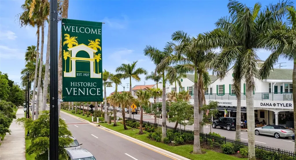 10 Stone Mountain Boulevard Englewood FL 34223
