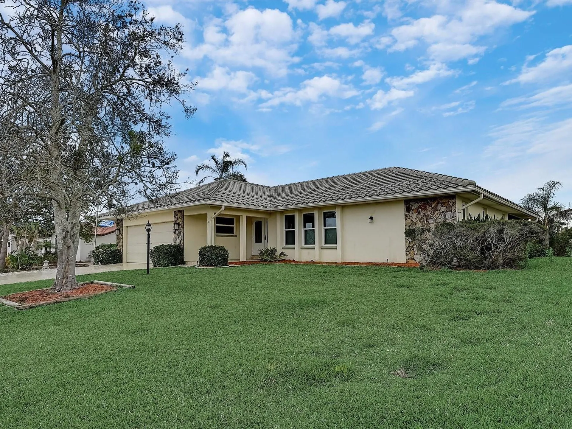 10 Stone Mountain Boulevard Englewood FL 34223