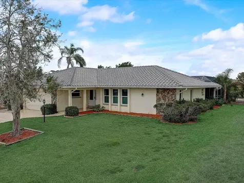 10 Stone Mountain Boulevard Englewood FL 34223
