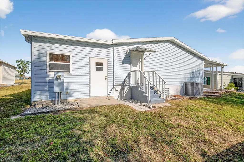 9664 SE 167th Place Summerfield FL 34491