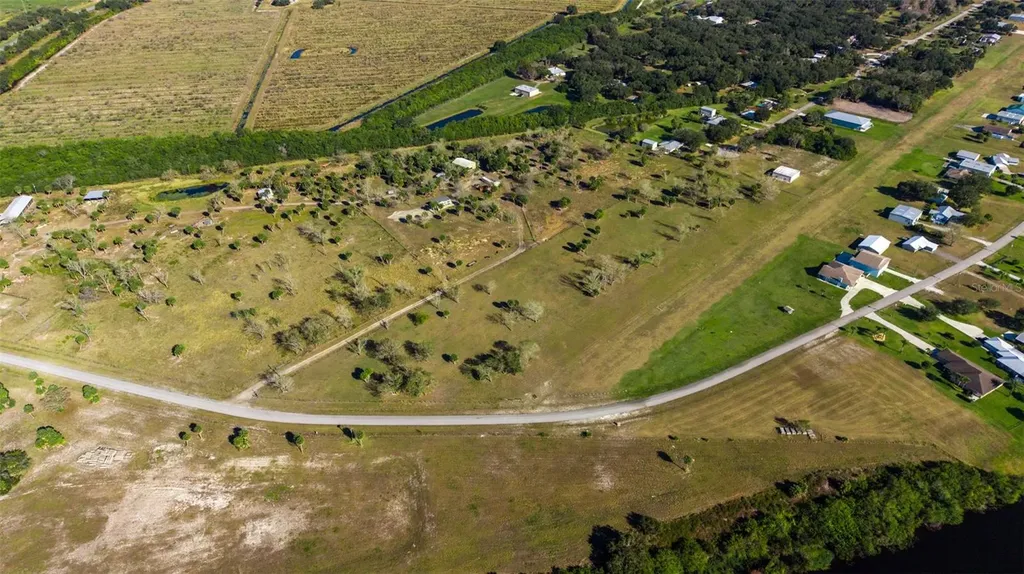 SW 144th Parkway Okeechobee FL 34974