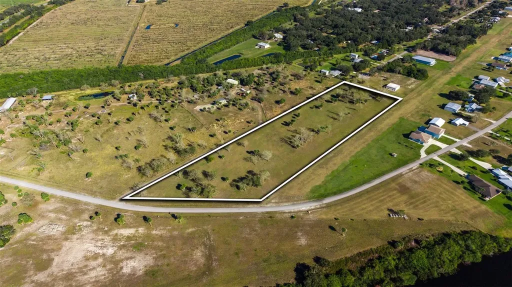 SW 144th Parkway Okeechobee FL 34974