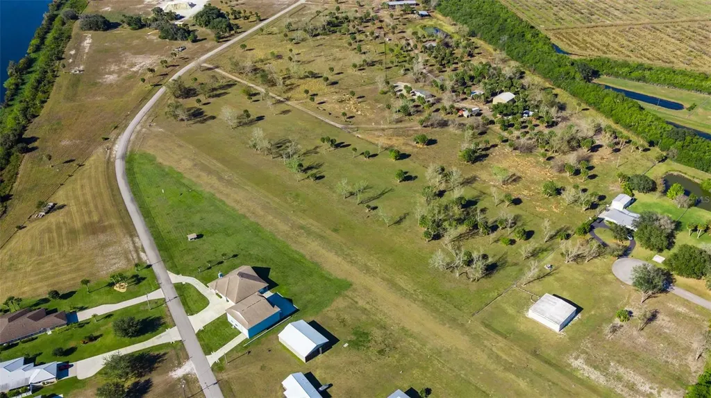 SW 144th Parkway Okeechobee FL 34974