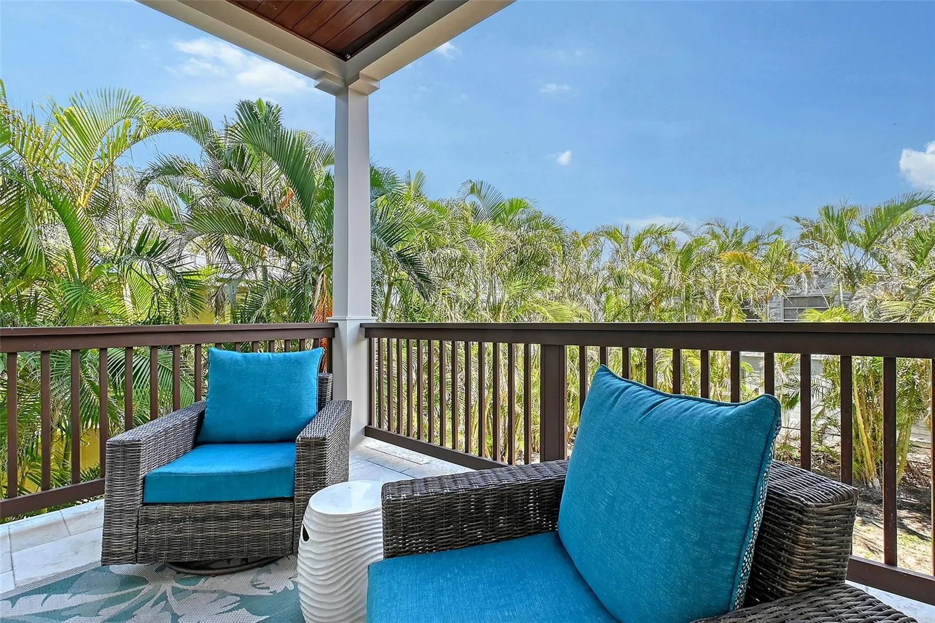 1021 Crescent Street Sarasota FL 34242