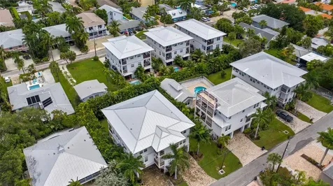 1021 Crescent Street Sarasota FL 34242