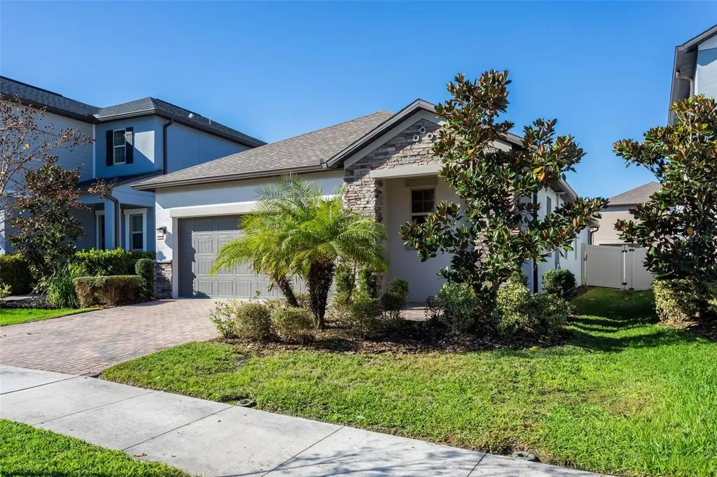 9783 Wild Begonia Loop Land O Lakes FL 34637