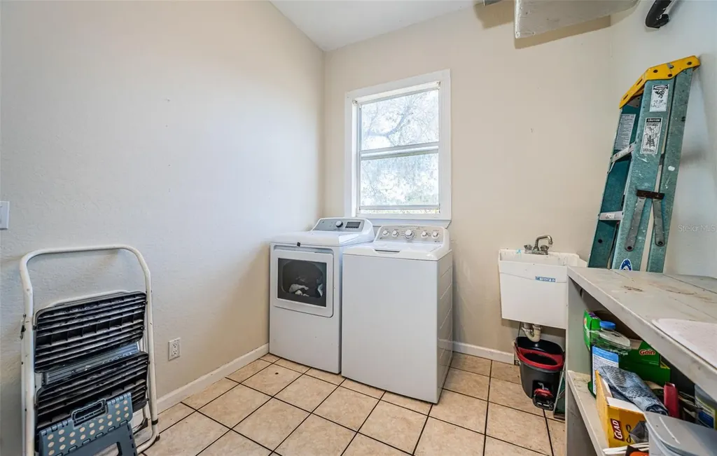 5127 Bay Boulevard Port Richey FL 34668