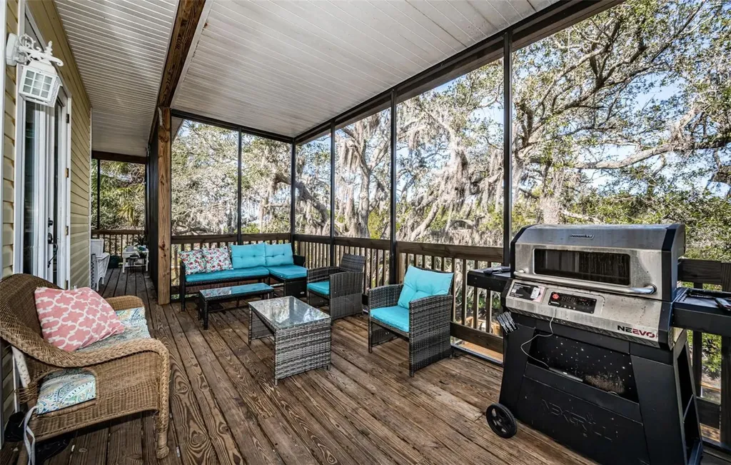 5127 Bay Boulevard Port Richey FL 34668