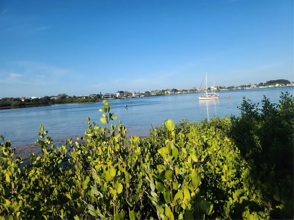 5127 Bay Boulevard Port Richey FL 34668