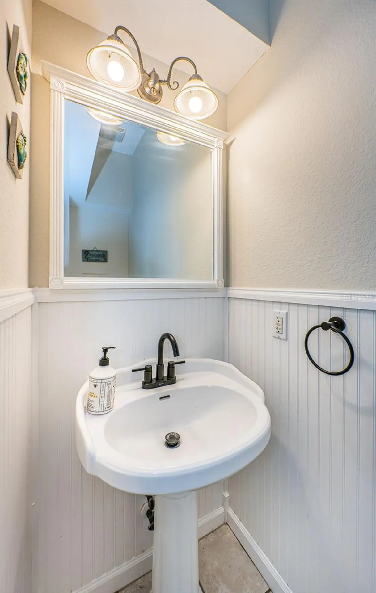 5127 Bay Boulevard Port Richey FL 34668