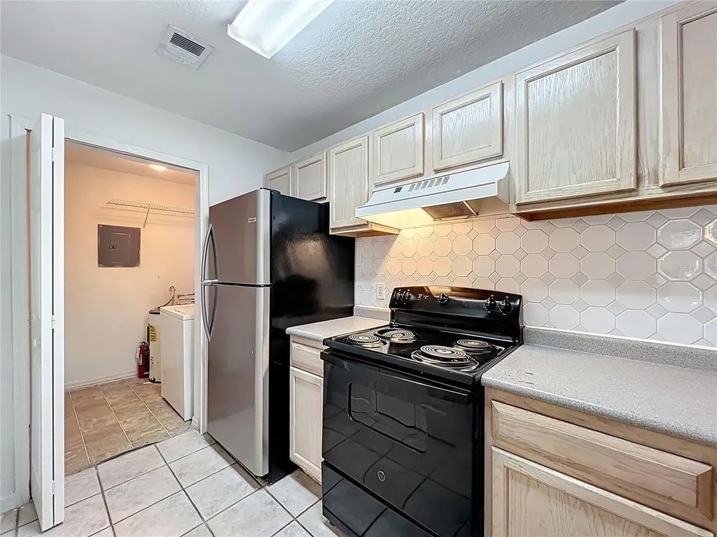 7511 Seurat Street Orlando FL 32819