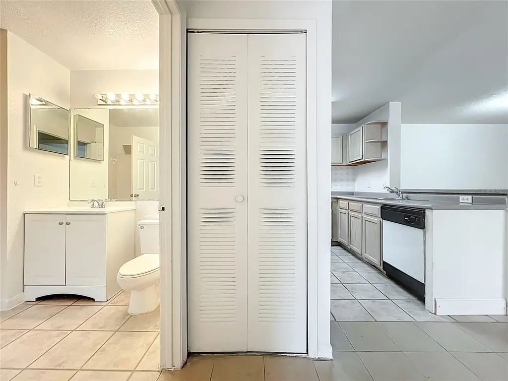 7511 Seurat Street Orlando FL 32819